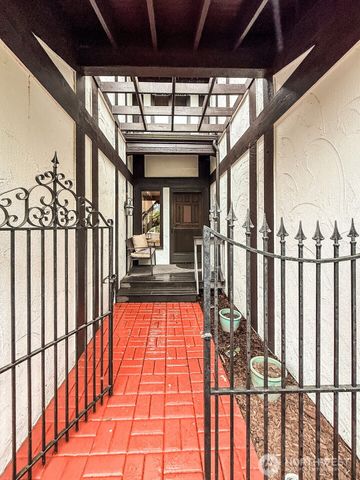 1831 SE Mill Fern Drive, Mill Creek, WA 98012