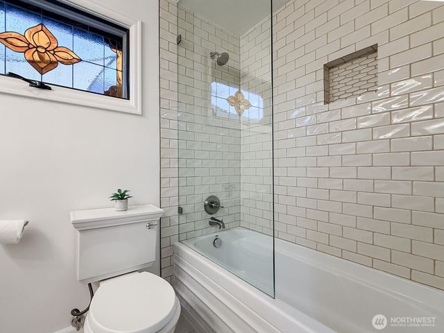 1831 SE Mill Fern Drive, Mill Creek, WA 98012