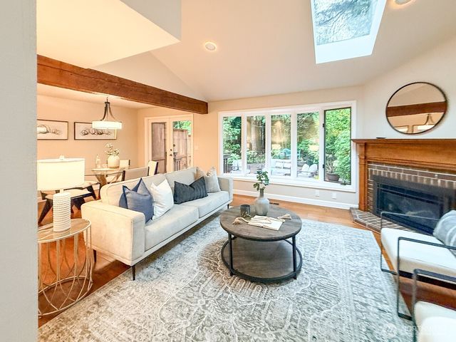 1831 SE Mill Fern Drive, Mill Creek, WA 98012