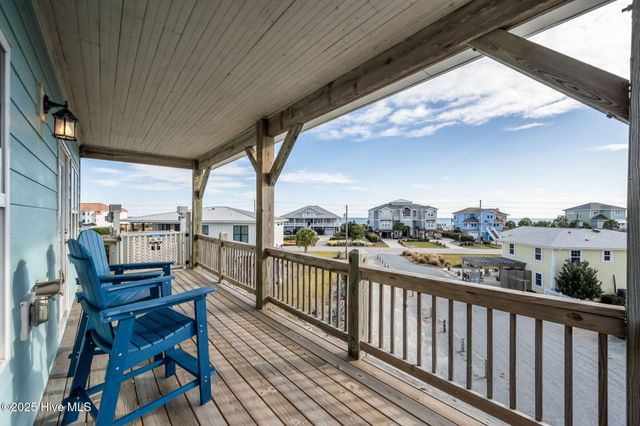 3663 Island Drive, Sneads Ferry, NC 28460