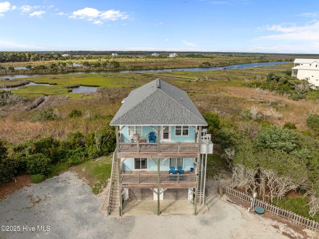 3663 Island Drive, Sneads Ferry, NC 28460