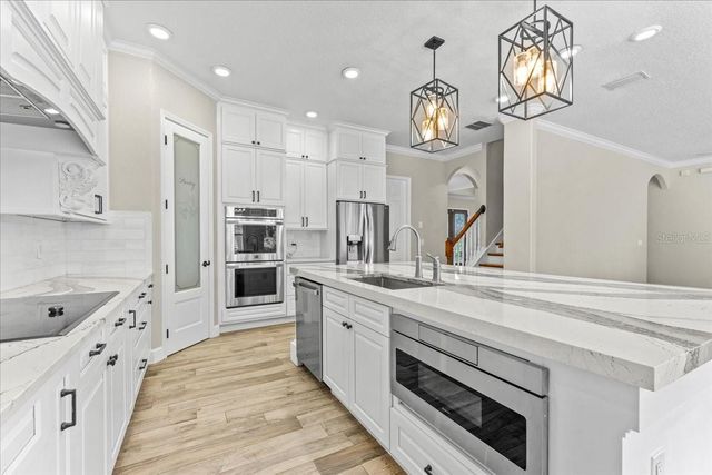27335 ROSELING COURT, Wesley Chapel, FL 33544