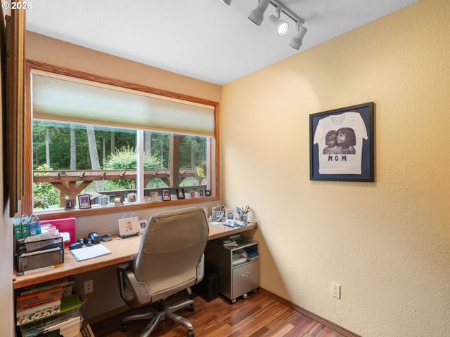 12002 Ne SHANGHAI Rd, Vancouver, WA 98682