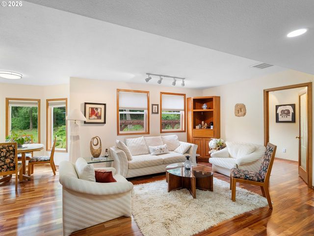 12002 Ne SHANGHAI Rd, Vancouver, WA 98682