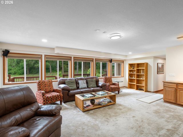 12002 Ne SHANGHAI Rd, Vancouver, WA 98682