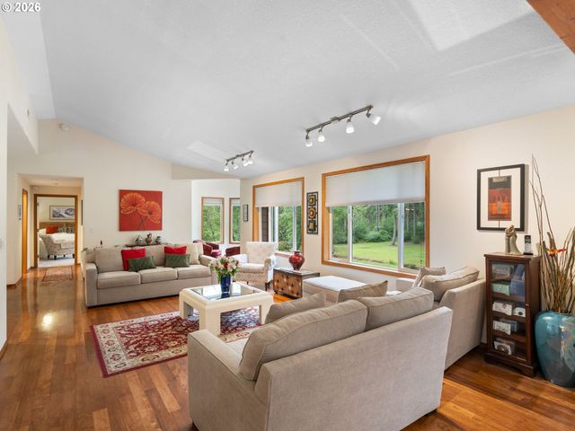 12002 Ne SHANGHAI Rd, Vancouver, WA 98682