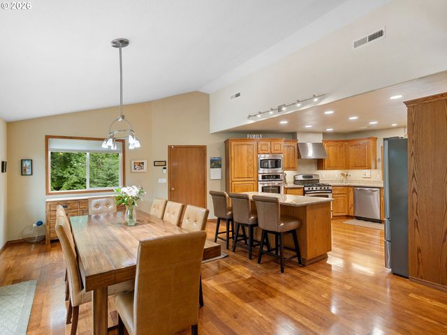 12002 Ne SHANGHAI Rd, Vancouver, WA 98682