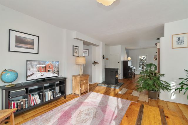 12 Hillside Avenue, Montpelier, VT 05602