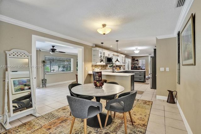 4981 SW 186th Avenue, Southwest Ranches, FL 33332