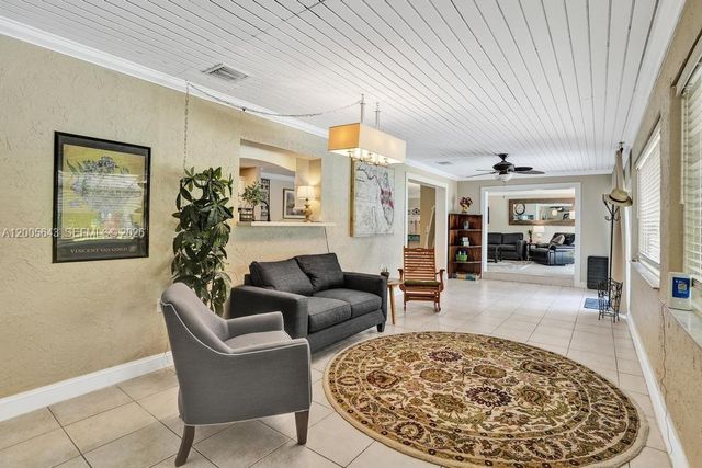4981 SW 186th Avenue, Southwest Ranches, FL 33332