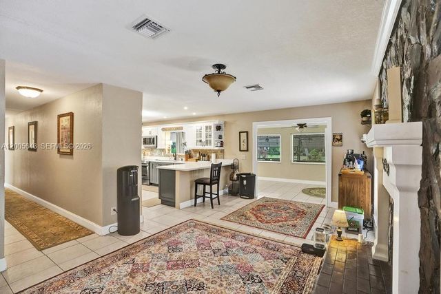 4981 SW 186th Avenue, Southwest Ranches, FL 33332