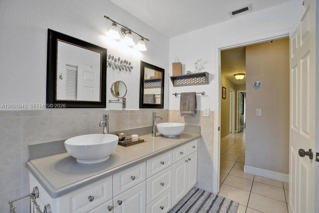 4981 SW 186th Avenue, Southwest Ranches, FL 33332