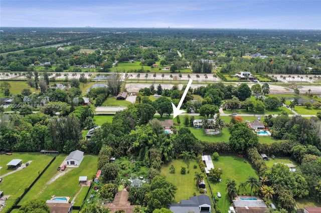 4981 SW 186th Avenue, Southwest Ranches, FL 33332