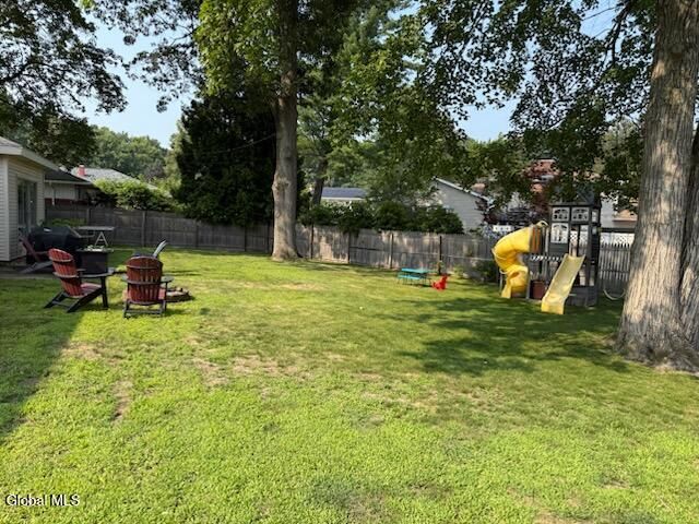 33 Sunset Boulevard, Colonie, NY 12205
