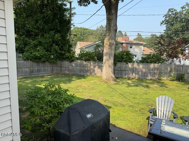 33 Sunset Boulevard, Colonie, NY 12205