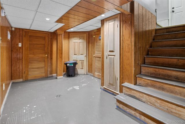 17420 Annchester Road, Detroit, MI 48219