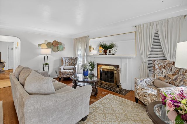 17420 Annchester Road, Detroit, MI 48219