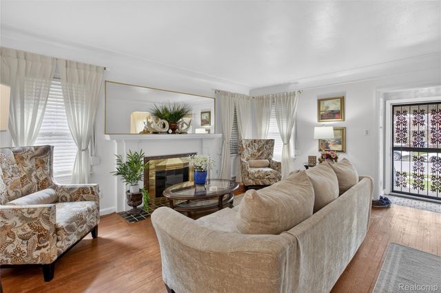 17420 Annchester Road, Detroit, MI 48219