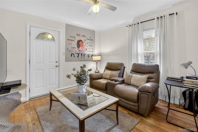 17420 Annchester Road, Detroit, MI 48219