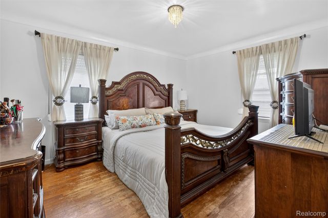 17420 Annchester Road, Detroit, MI 48219