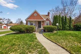 17420 Annchester Road, Detroit, MI 48219