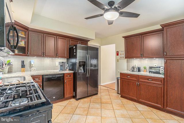 1585 EDGEWOOD AVE, Abington, PA 19001