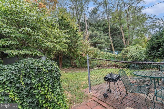 1585 EDGEWOOD AVE, Abington, PA 19001