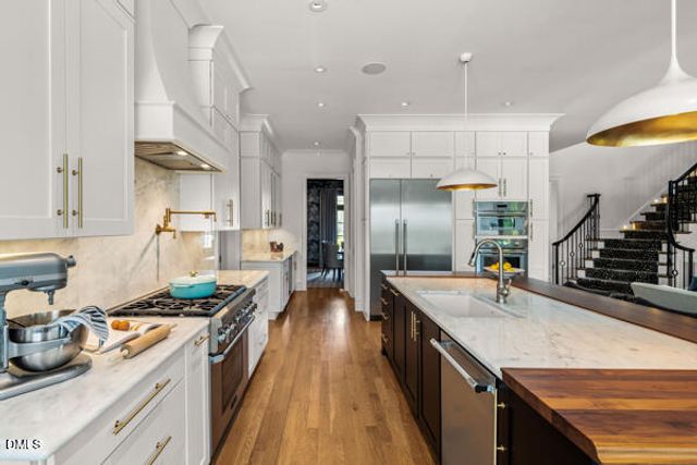 2127 Ridge Road, Raleigh, NC 27607