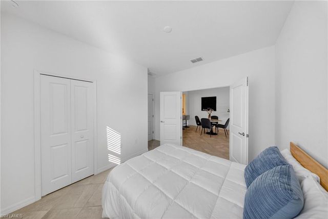 2196 Dragonfruit WAY, Naples, FL 34120