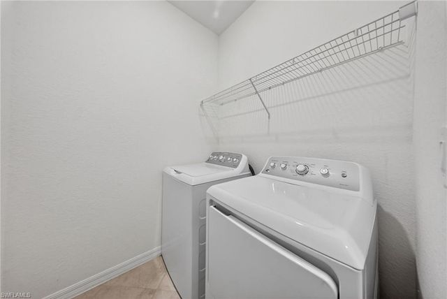 2196 Dragonfruit WAY, Naples, FL 34120