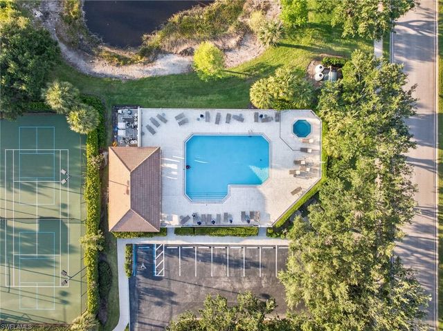 2196 Dragonfruit WAY, Naples, FL 34120