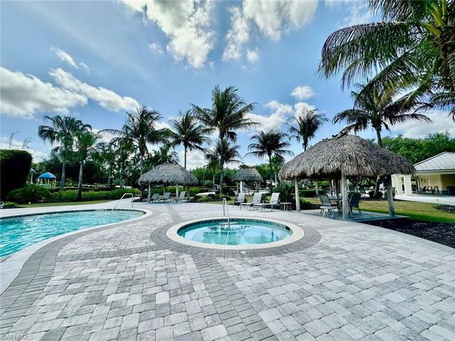 2196 Dragonfruit WAY, Naples, FL 34120