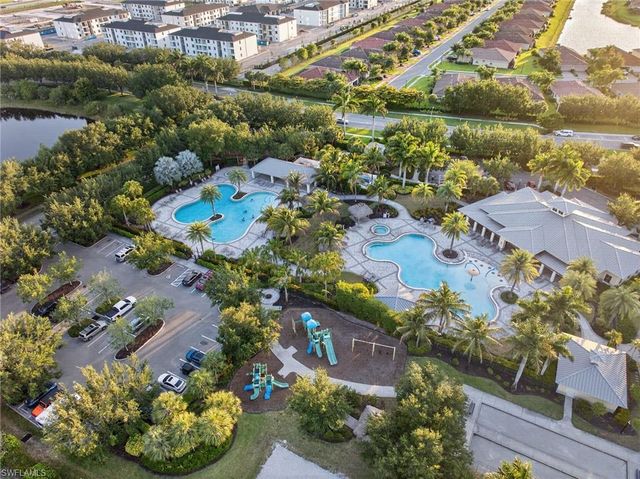 2196 Dragonfruit WAY, Naples, FL 34120