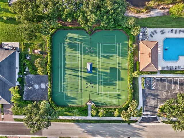 2196 Dragonfruit WAY, Naples, FL 34120