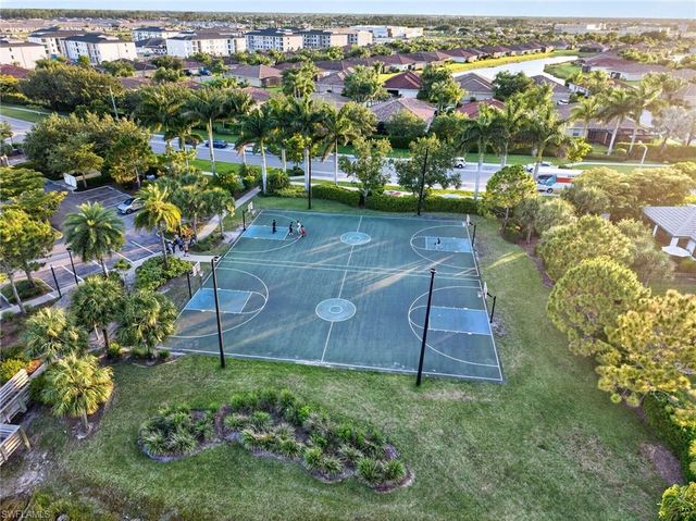 2196 Dragonfruit WAY, Naples, FL 34120