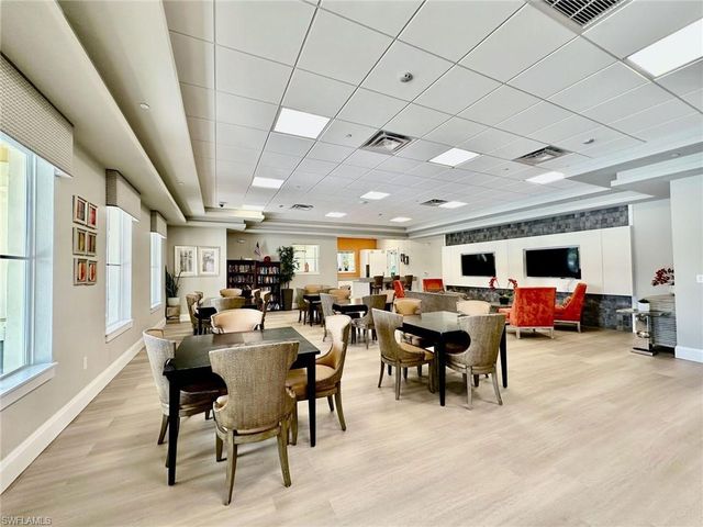 2196 Dragonfruit WAY, Naples, FL 34120