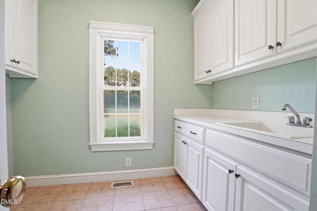 1117 Maccripine Road, Pinetops, NC 27864