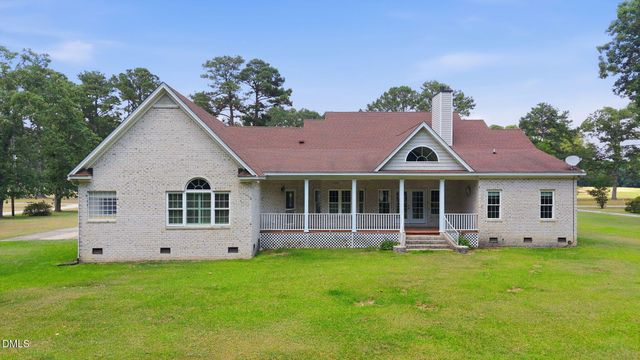 1117 Maccripine Road, Pinetops, NC 27864