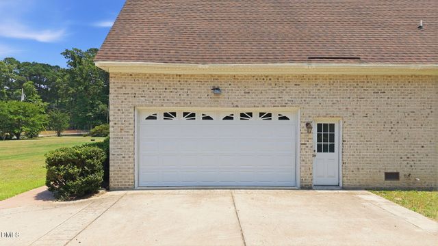 1117 Maccripine Road, Pinetops, NC 27864