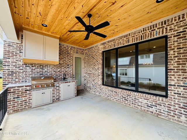 409 Whittington Circle, Madison, MS 39110