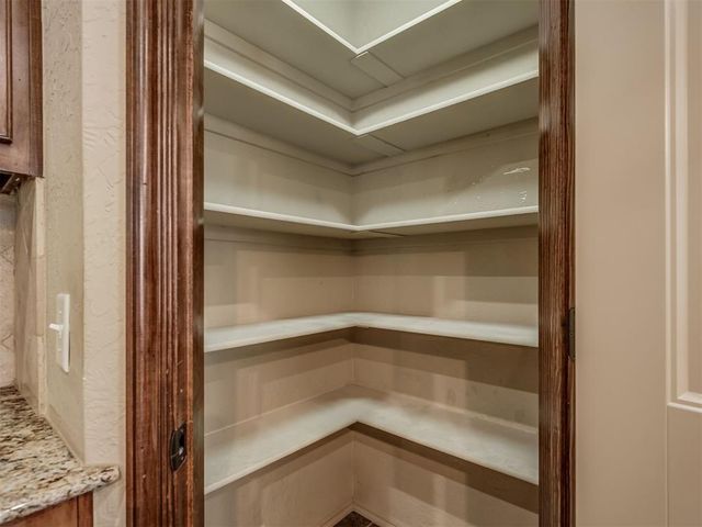 2704 SW 96th Circle, Oklahoma City, OK 73159