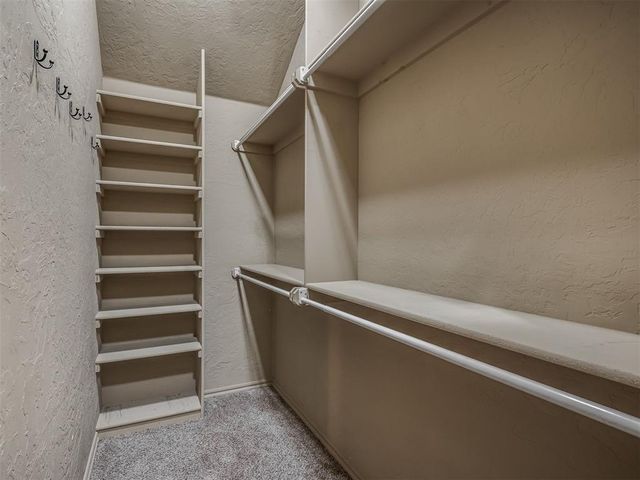 2704 SW 96th Circle, Oklahoma City, OK 73159