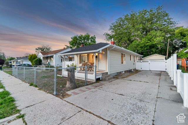 2867 S CYPRUS LN, Magna, UT 84044