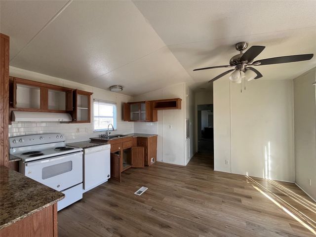 8514 County Road 623, Blue Ridge, TX 75424