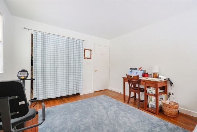 52 Orchard Street, Medfield, MA 02052