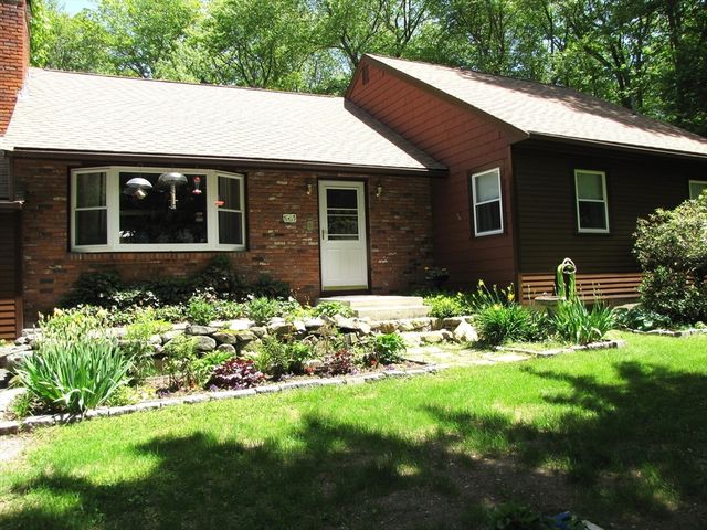 52 Orchard Street, Medfield, MA 02052