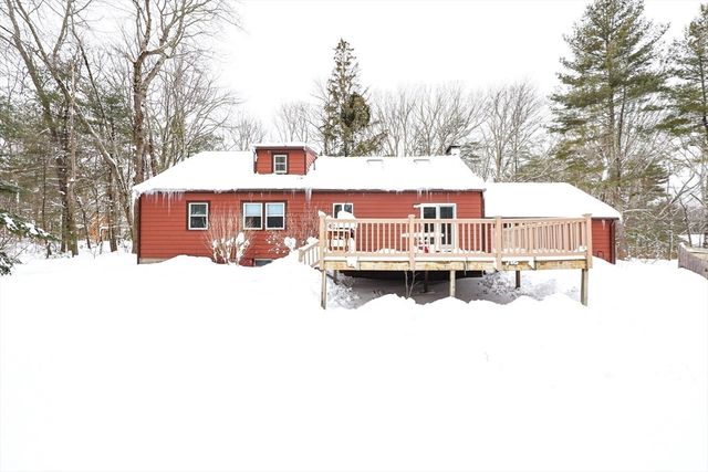 52 Orchard Street, Medfield, MA 02052