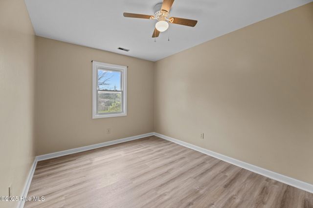 21 Donnell Avenue, Havelock, NC 28532