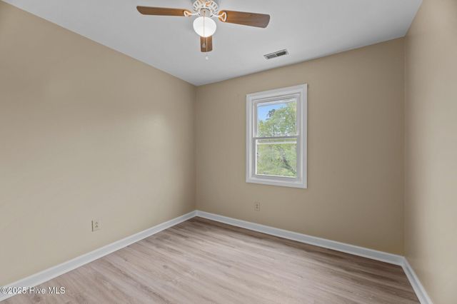 21 Donnell Avenue, Havelock, NC 28532