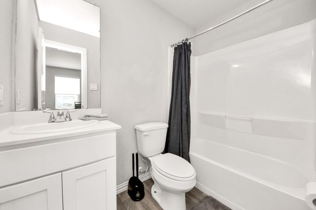 9027 Madera Road B, Houston, TX 77078